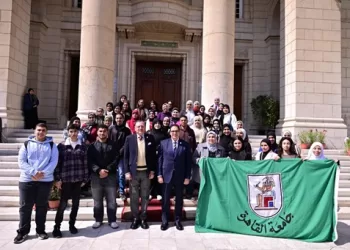 بمشاركة 53 متطوعاً.. جامعة القاهرة تدعم القوافل الإنسانية لغزة بالتعاون مع الهلال الأحمر
