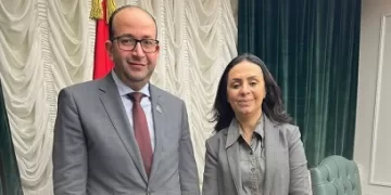 النائب عمرو عويضة يبحث مطالب الأسر الأولى بالرعاية مع وزيرة التضامن الاجتماعي