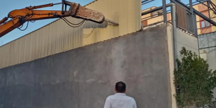 محافظ الإسكندرية يقود حملة مكبرة لاسترداد أراضي الدولة وإزالة التعديات في 6 أحياء