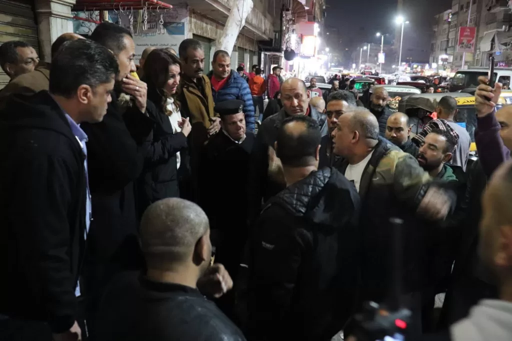 للتصدي لـ«النباشين» وإشغالات ما بعد الإفطار.. نائب محافظ الجيزة تقود حملات مكثفة بإمبابة والوراق والمنيرة 3 - جريدة الجمهورية WhatsApp Image 2026 03 04 at 1.47.48 AM 6 - جريدة الجمهورية