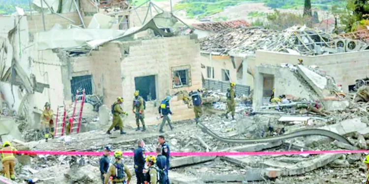 أفراح الزملكاوية.. وعود بصرف المستحقات والمكافآت  بعد تصدر الدورى