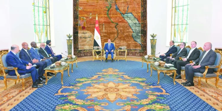 أفراح الزملكاوية.. وعود بصرف المستحقات والمكافآت  بعد تصدر الدورى