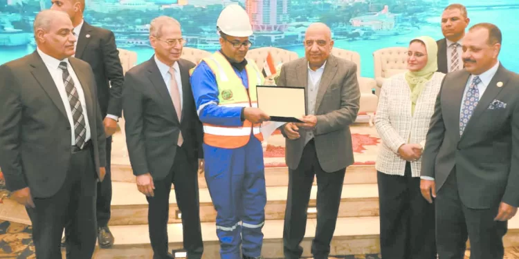 جماهير المحلة غاضبة من الأداء والتحكيم