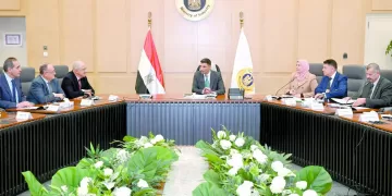 «الصناعة» تراجع إستراتيجيتها لتلبية تطلعات المصنعين واحتياجات السوق 4 - جريدة الجمهورية جماهير المحلة غاضبة من الأداء والتحكيم