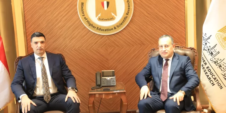 «التعليم العالي» و«الصناعة» يُطلقان خارطة طريق لتحويل الأبحاث العلمية إلى منتجات بالأسواق