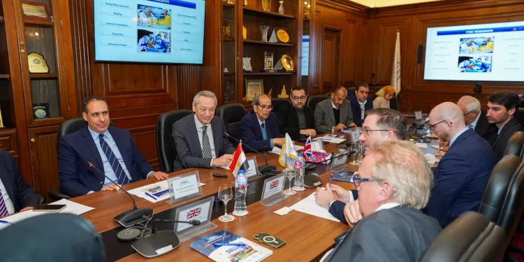 السفير البريطاني لـ«رجال أعمال الإسكندرية»: منفتحون على توسيع التعاون التجاري مع مصر