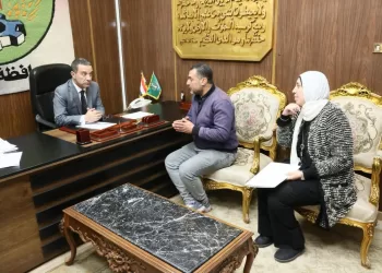 محافظ المنوفية يوجه بحل شكاوى المواطنين بقرى «ميت البيضا» و«دمهوج».. وينهي معوقات ملفات التصالح