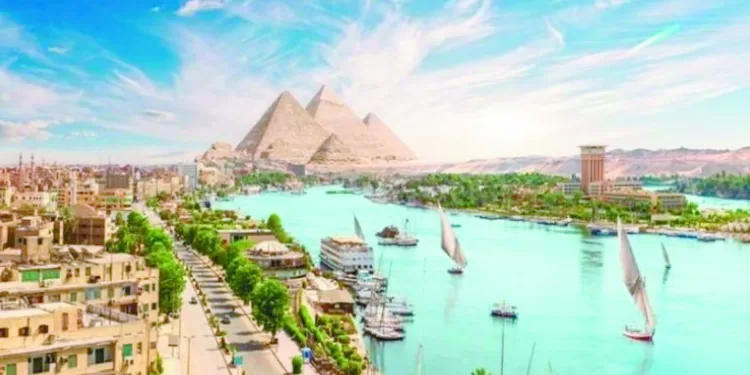رغم غضب الجماهير.. المحلة متمسك بـ«عبد العال»