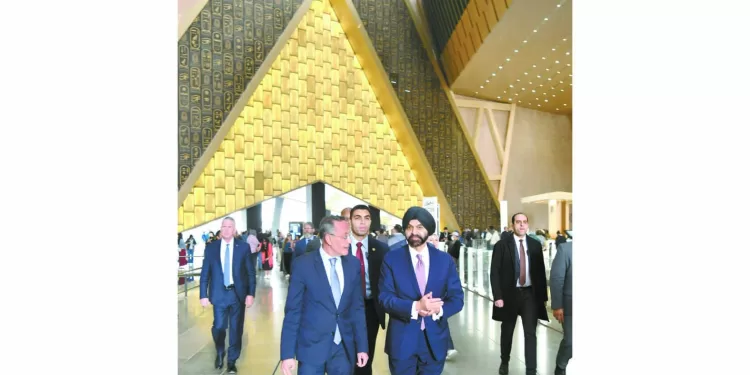 «صلاح» يواصل العطاء بعد هز شباك «الذئاب»