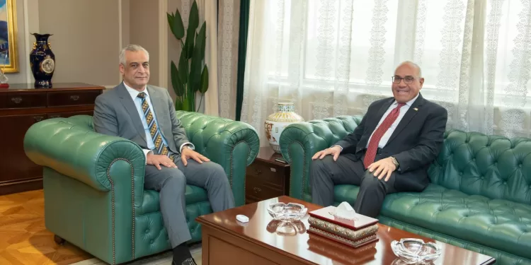 «الإنتاج الحربي» و«العربية للتصنيع» يبحثان إقامة مصنع لإنتاج السهام والألعاب النارية