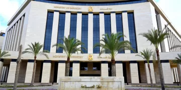 تسهيلات غير مسبوقة للمستثمرين: السماح بتأجير المصانع بعد عام واحد فقط من التشغيل