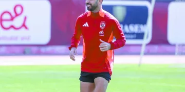 الأهلى يؤجل مصير «أفشة»