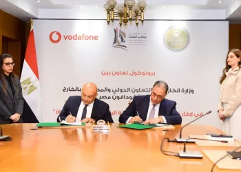 بروتوكول تعاون بين الخارجية و”ڤودافون مصر” لدعم مبادرة “مراكب النجاة”