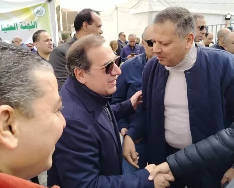 رئيس «طاقة النواب» يدلي بصوته في جولة حسم انتخابات نقيب المهندسين 1 - جريدة الجمهورية رئيس «طاقة النواب» يدلي بصوته في جولة حسم انتخابات نقيب المهندسين