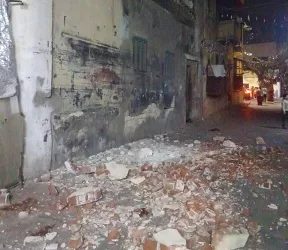 إصابة شخصين في انهيار أجزاء من عقار قديم بـ«القباري» غرب الإسكندرية