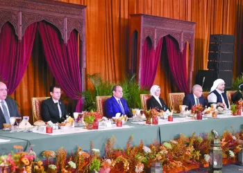 مصر ستظل شامخة عَصيَّة على المساس بها 2 - جريدة الجمهورية ليفربول يواجه توتنهام فى «البريميرليج»