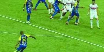 ليفربول يواجه توتنهام فى «البريميرليج»