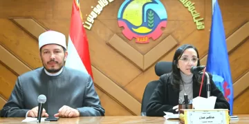 محافظ البحيرة تُكرّم أفضل 20 متسابقًا في مسابقة حفظ القرآن الكريم كاملًا