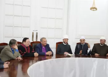 رئيس الطائفة الإنجيلية يهنئ وزير الأوقاف بعيد الفطر المبارك