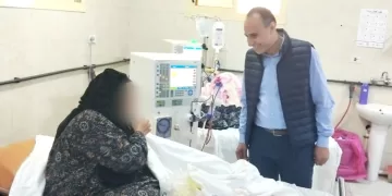 جولة مفاجئة لوكيل الصحة ببني سويف تنتهي بمكافآت وتكريم للمتميزين