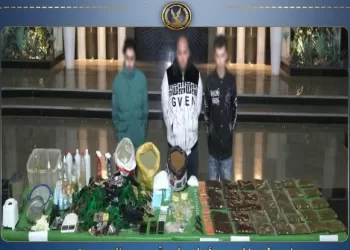 مصرع ثلاثة عناصر إجرامية في مداهمات أمنية بقنا والغربية واستشهاد شرطي.. سقطوا بنصف طن من السموم المخدرة و113 بندقية