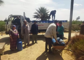 تخفيضات السلع ورقابة الأوزان.. جولة مكبرة لمديرية تموين السويس لضبط الأسواق