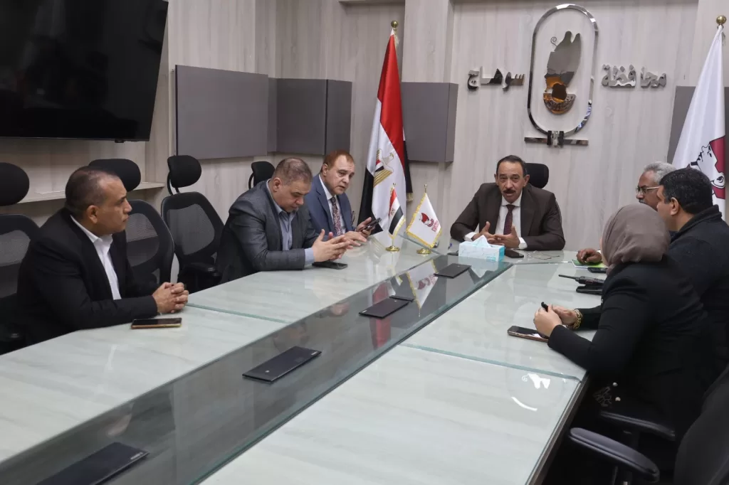 محافظ سوهاج يشدد على جاهزية فرق التدخل السريع.. ورفع درجة الاستعداد بالمستشفيات والحماية المدنية 3 - جريدة الجمهورية WhatsApp Image 2026 03 25 at 1.26.03 PM - جريدة الجمهورية