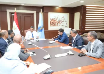 محافظ البحر الأحمر يبحث الآليات النهائية لتشغيل سوق الجملة والمجزر الآلي بالغردقة 5 - جريدة الجمهورية محافظ البحر الأحمر يبحث الآليات النهائية لتشغيل سوق الجملة والمجزر الآلي بالغردقة