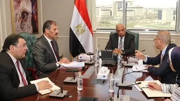 وزير الكهرباء: الشبكة القومية قوية وقادرة على مواجهة تحديات الطاقة الإقليمية