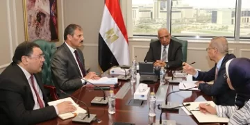وزير الكهرباء: الشبكة القومية قوية وقادرة على مواجهة تحديات الطاقة الإقليمية