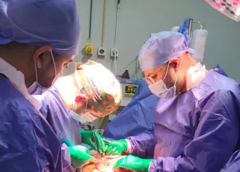 رغم سوء الأحوال الجوية.. أبطال «صحة الشرقية» يجرون 200 عملية جراحية خلال 48 ساعة