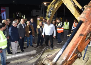 محافظ القاهرة ورئيس «القابضة للمياه» يتفقدان تنفيذ خط 1400 مم بزهراء المعادي لرفع كفاءة الشبكة 2 - جريدة الجمهورية محافظ القاهرة ورئيس «القابضة للمياه» يتفقدان تنفيذ خط 1400 مم بزهراء المعادي لرفع كفاءة الشبكة