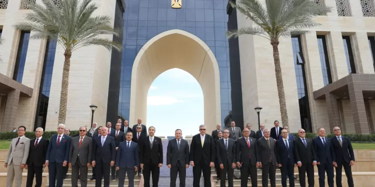 “الأعلى للجامعات” يعتمد خريطة العام الدراسي ويقر إجراءات لترشيد الطاقة