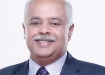 الظهـران أقـرب إلـينا مـن طهـران