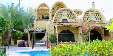 لجنة تفتيشية لمراجعة الاشتراطات الصحية والبيئية ومعايير السلامة بالمنشآت السياحية والفندقية بالفيوم