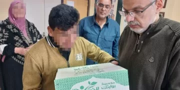 «بوابتك للخير» تحتفل بيوم اليتيم بتوزيع مساعدات غذائية على أطفال مدرسة التنمية الفكرية بالشرقية