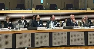 مصر تؤكد في اجتماع «لجنة تنسيق المساعدات للفلسطينيين» ببروكسل على حتمية تنفيذ خطة السلام وإعادة الإعمار