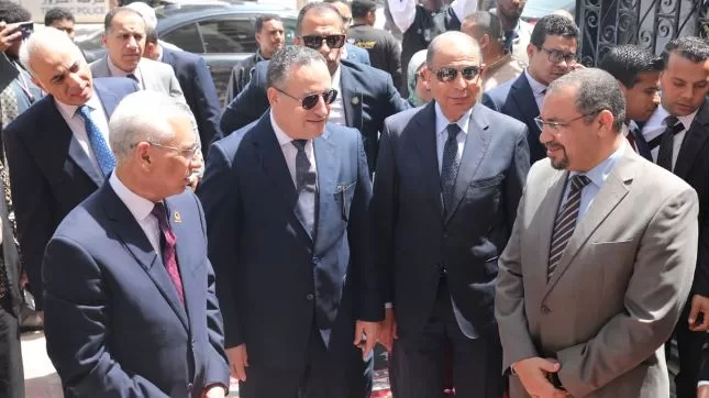 2 33 - جريدة الجمهورية