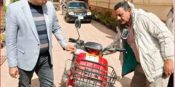 لأول مرة بالمنوفية.. أشمون تبدأ ترخيص «السكوتر» الكهربائي وتسليم أول ملصق رسمي