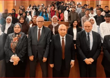 جامعة القاهرة الأهلية تُعزز الوعي الوطني لدى طلابها بندوة نوعية حول التحديات الراهنة 7 - جريدة الجمهورية جامعة القاهرة الأهلية تُعزز الوعي الوطني لدى طلابها بندوة نوعية حول التحديات الراهنة