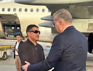 وزير البترول وقيادات النقابة العامة يستقبلون جثمان «الشهيد المهندس حسام صادق» بمطار القاهرة