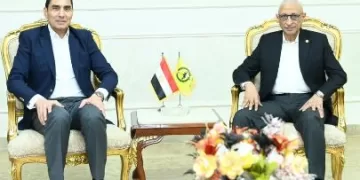 وزير الشباب والرياضة ومحافظ شمال سيناء يبحثان سبل تعزيز التنمية البشرية بالمحافظة