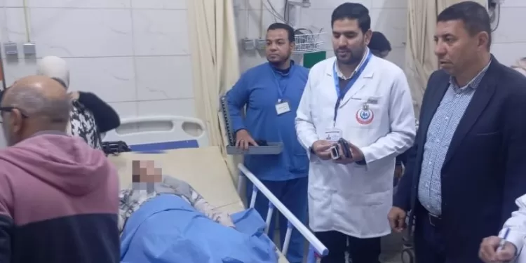 إصابة «18» طالبة في انقلاب أتوبيس بطريق الصعيد الصحراوي بالمنيا