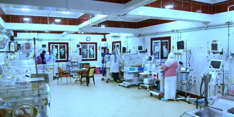 عازر تتابع ميدانياً رفع الإشغالات والخدمات بمستشفى دمسنا بأبو حمص