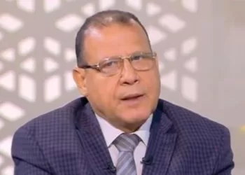 مجدي البدوي: «اتحاد عمال مصر» يدعم مبادرة وزير المالية لترشيد الكهرباء «إيد في إيد حنرشد أكيد» 4 - جريدة الجمهورية مجدي البدوي: «اتحاد عمال مصر» يدعم مبادرة وزير المالية لترشيد الكهرباء «إيد في إيد حنرشد أكيد»