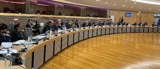 5 84 - جريدة الجمهورية