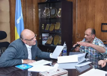 في لقائه الأسبوعي مع المواطنين.. محافظ الإسكندرية يوجه بتوفير 9 فرص عمل