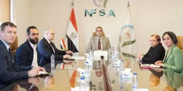 رئيس «سلامة الغذاء» يبحث مع سفير «بيلاروسيا» تعزيز التعاون الرقابي وتسهيل حركة التجارة البينية