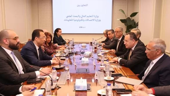 وزيرا «التعليم العالي» و«الاتصالات» يعقدان اجتماعاً موسعاً لرسم خارطة طريق التحول الرقمي والذكاء الاصطناعي بالجامعات 6 - جريدة الجمهورية 6 3 - جريدة الجمهورية