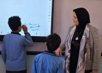 وكيل وزارة التعليم بمطروح تُحيل مدير مدرسة للتحقيق وتُشدد: لا تصعيد لطلاب لا يجيدون «القراءة والكتابة»